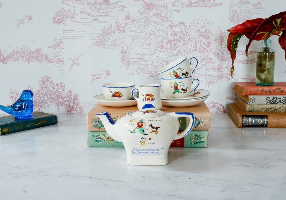 VTG Cauldon Corona Joey The Clown Childrens Tea Set Nursey Rhyme Miniature Play